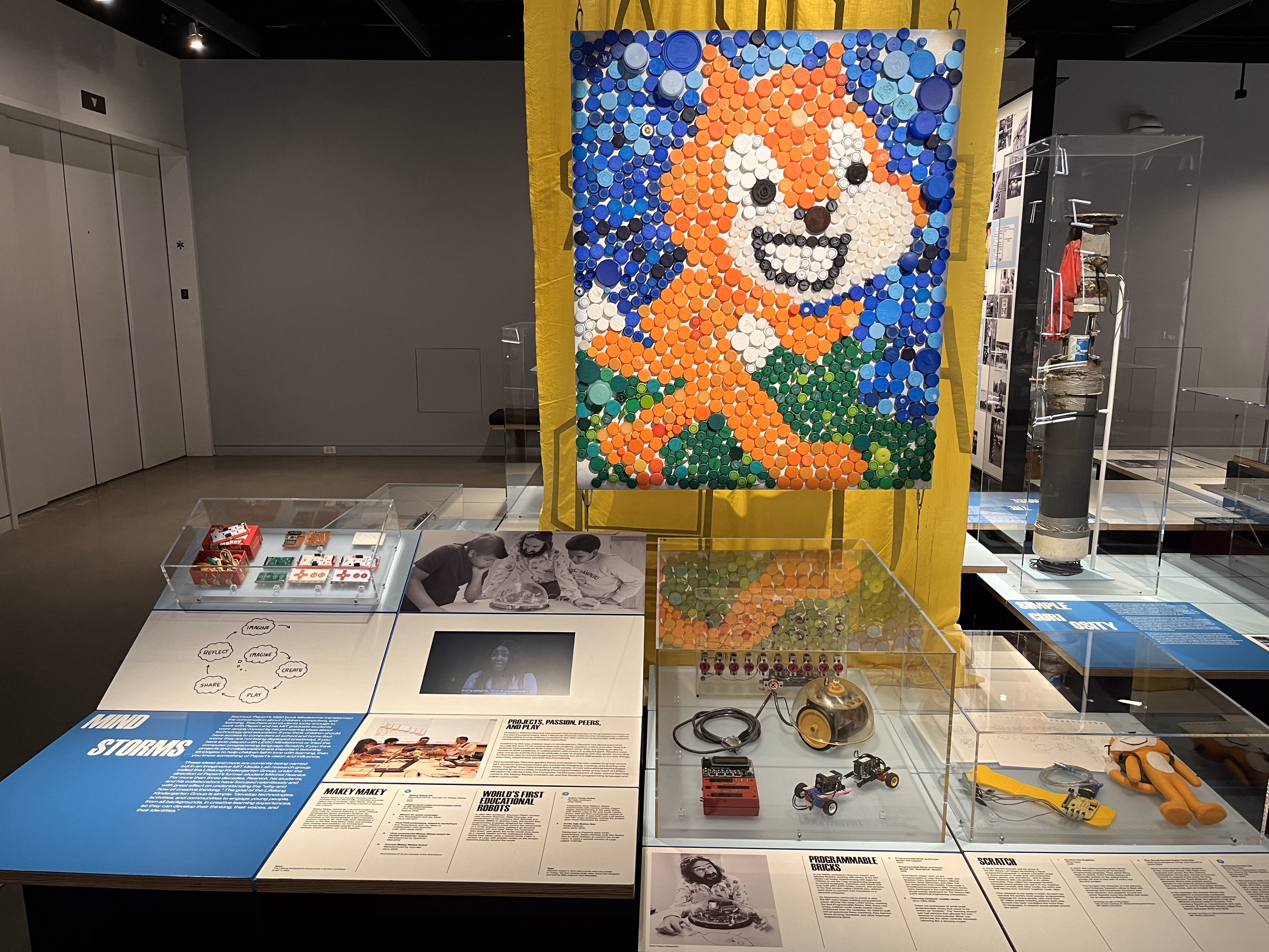 A LLK display at the MIT Museum.